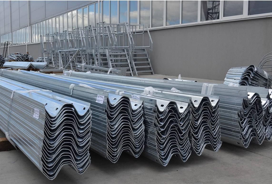 Parapete metalice rutiere 1