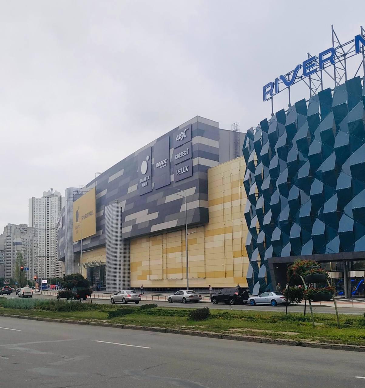 Iluminat modern al cheiului urban — Metalogalva Prime Moldova — 1