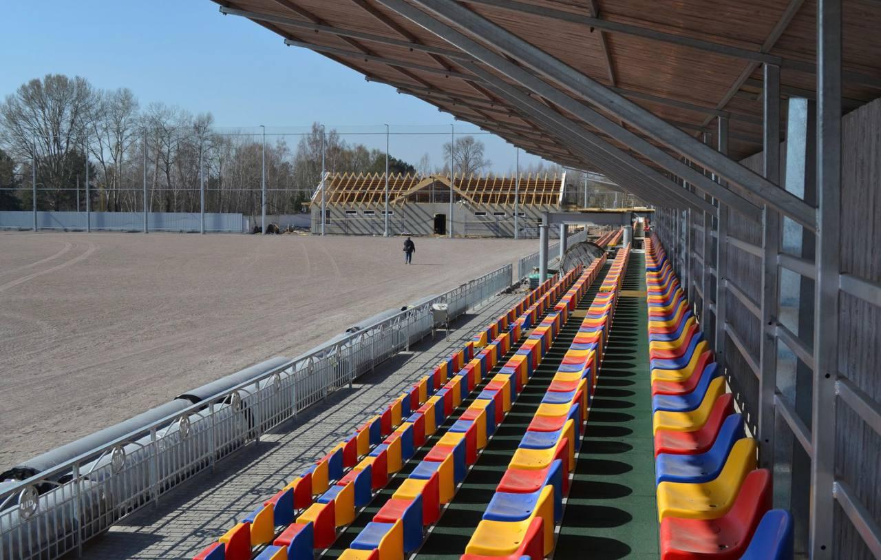 Construcții metalice pentru tribune sportive — Metalogalva Prime Moldova — 2